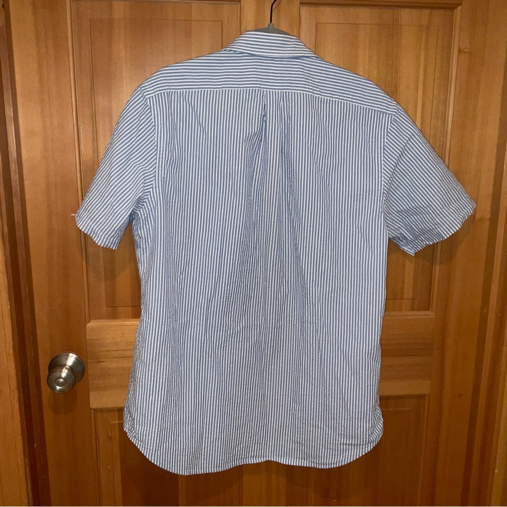 RALPH LAUREN Seersucker Short
Sleeve Button Down Shirt, blue and white - Picture 2 of 6